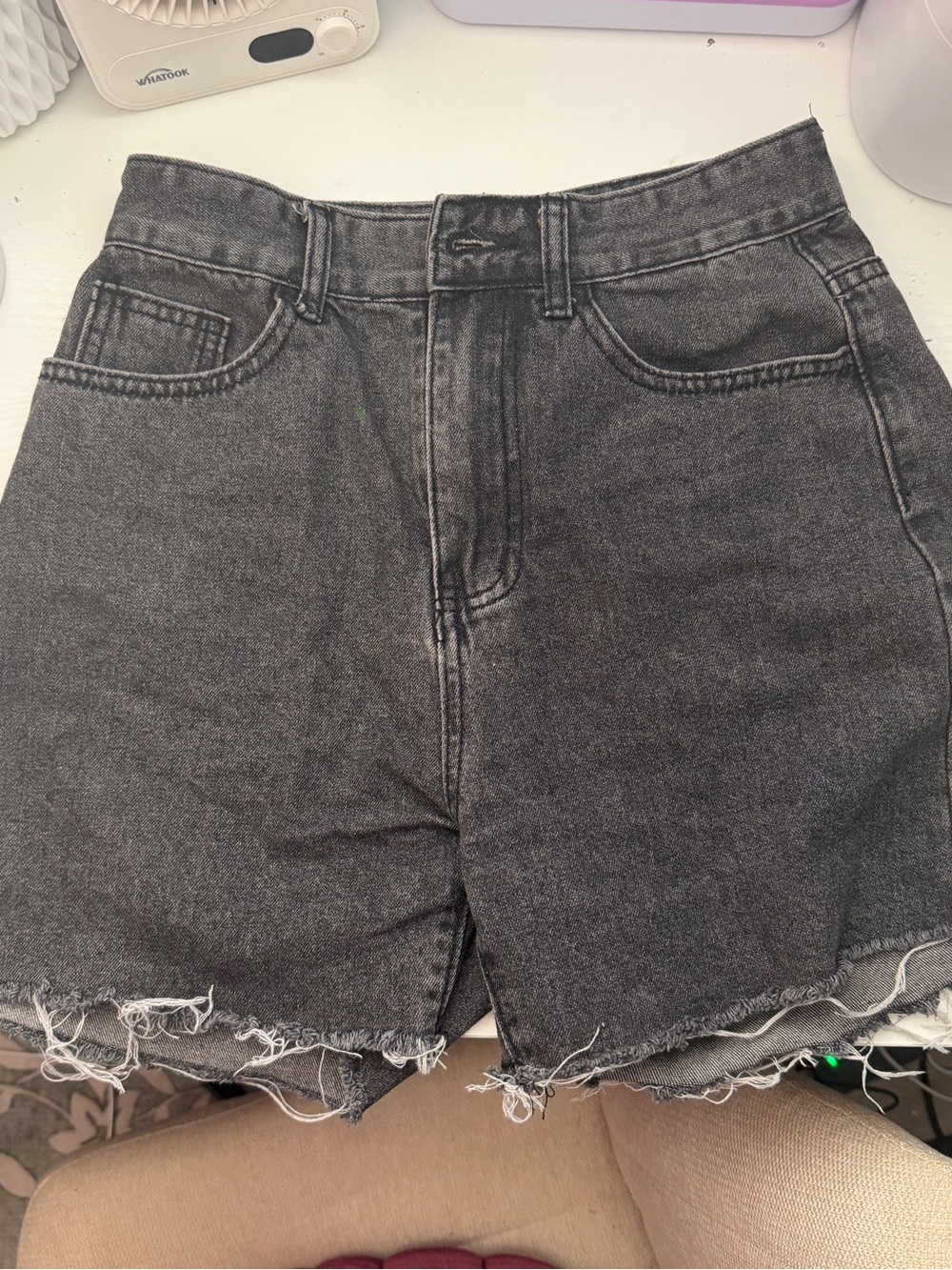 SHEIN Washed Black High-Rise Frayed Hem Denim Shorts